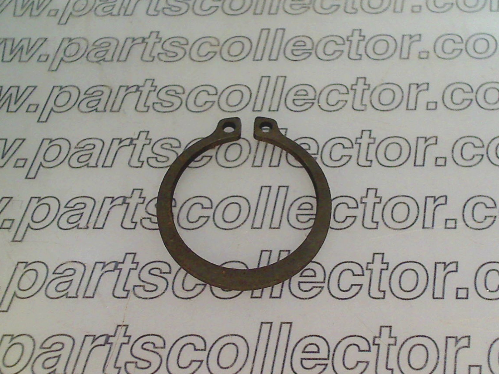 RETAINING RING 1.8